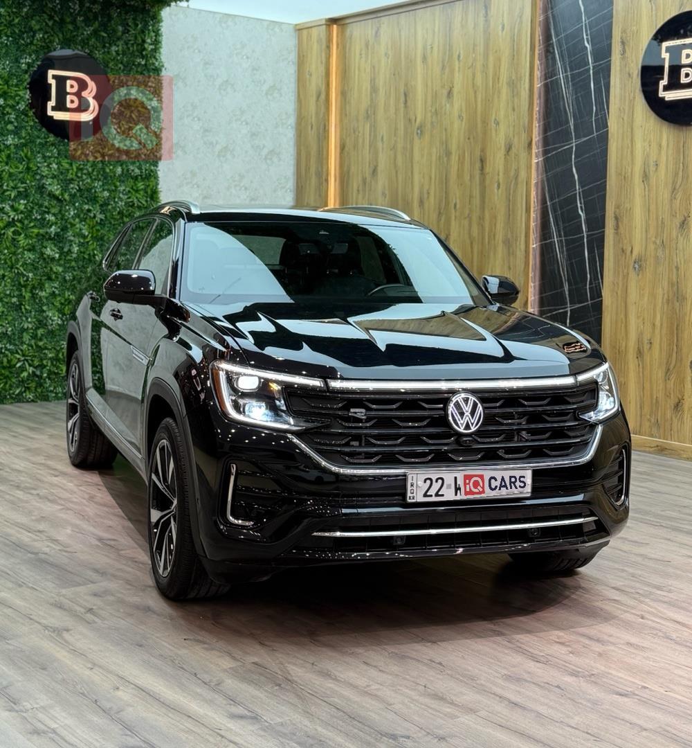 https://cdn.iqcars.io747f3377-ae53-4f41-ad64-d82ee886bbbc_0.jpg